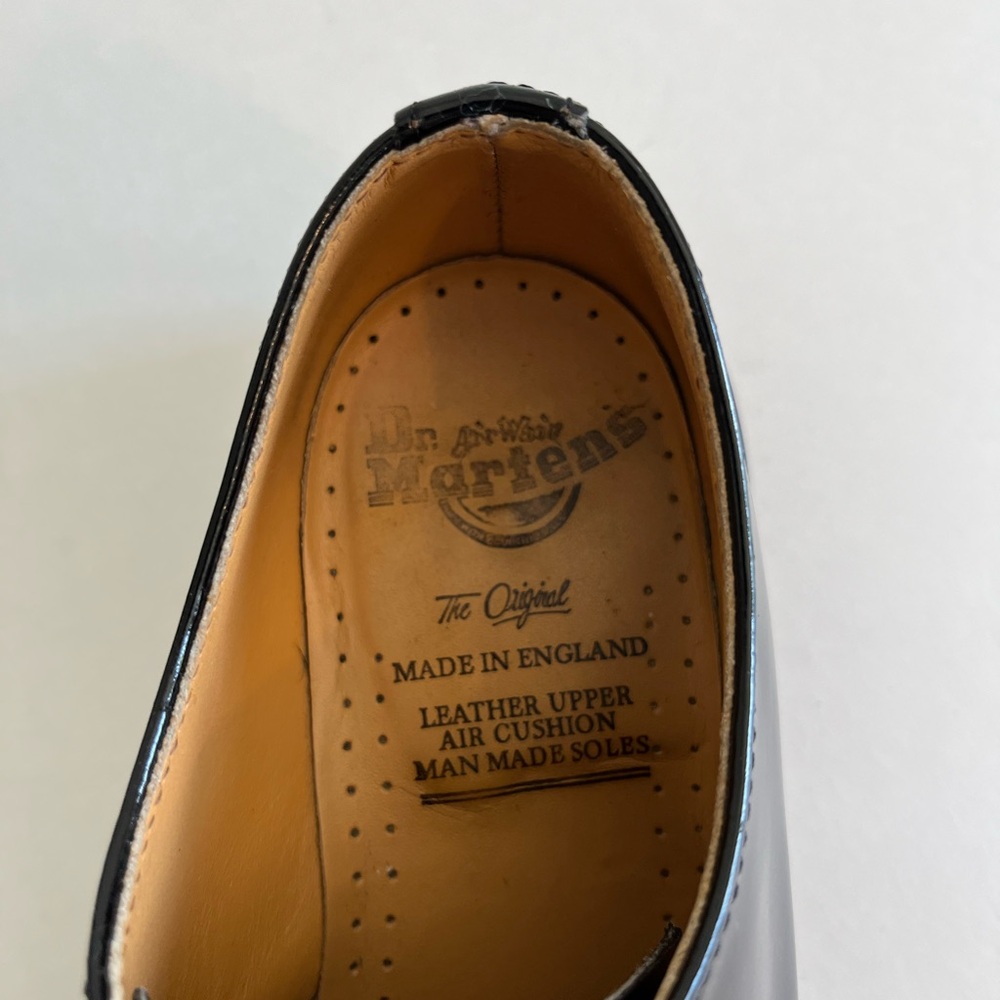 Dr. Martens Black Patent Leather Oxford Size 6 Shoes - Picture 9 of 9